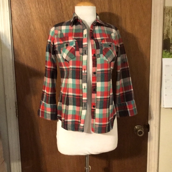 PASSPORT 3/4 Roll Sleeves Plaid Button Down Shirt - Picture 2 of 13